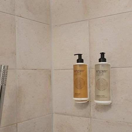פראטו Mercatale Apartment מראה חיצוני תמונה