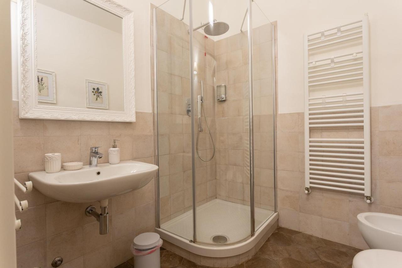 פראטו Mercatale Apartment מראה חיצוני תמונה