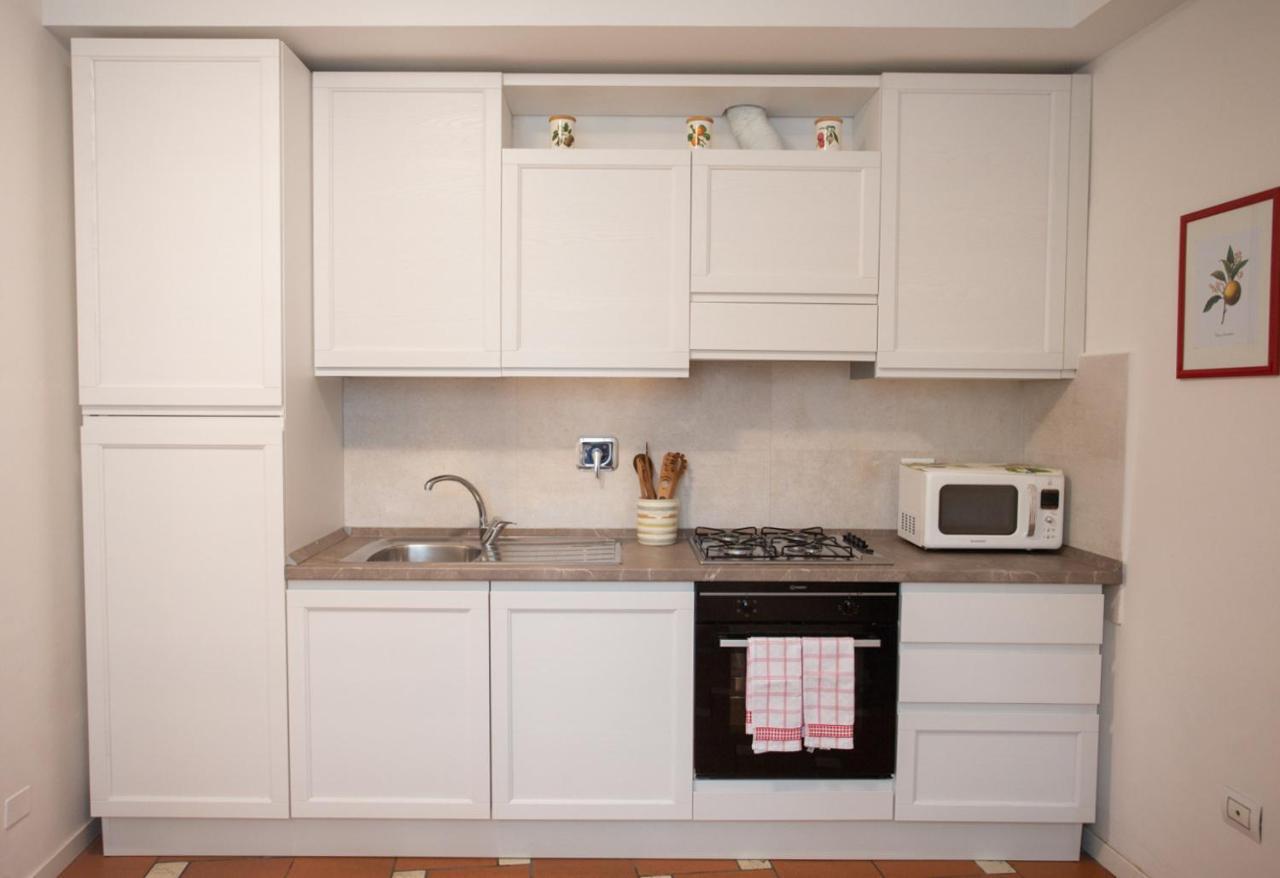 פראטו Mercatale Apartment מראה חיצוני תמונה